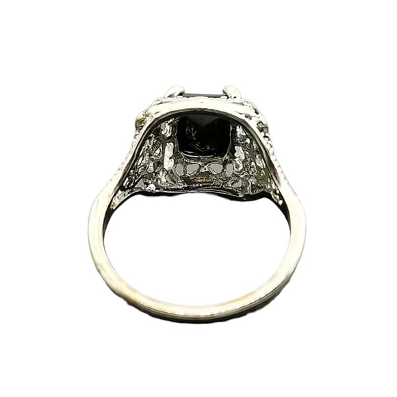 Square Black Stone Vintage Silver Ring - Picture 2 of 7